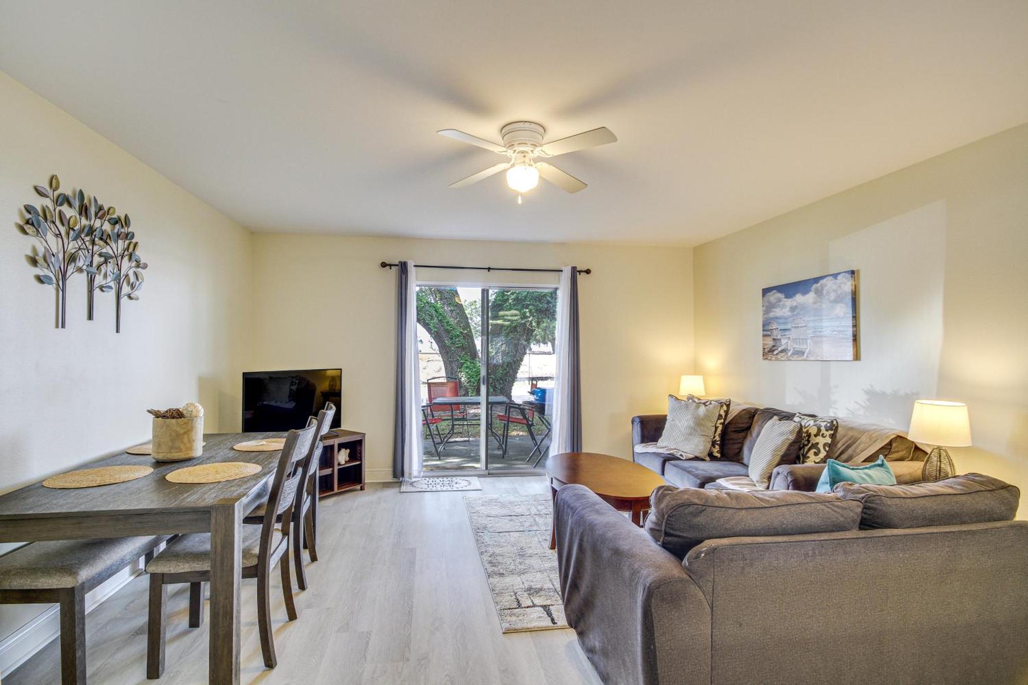 Airy Biloxi Condo With Patio Walk To Beach! Экстерьер фото