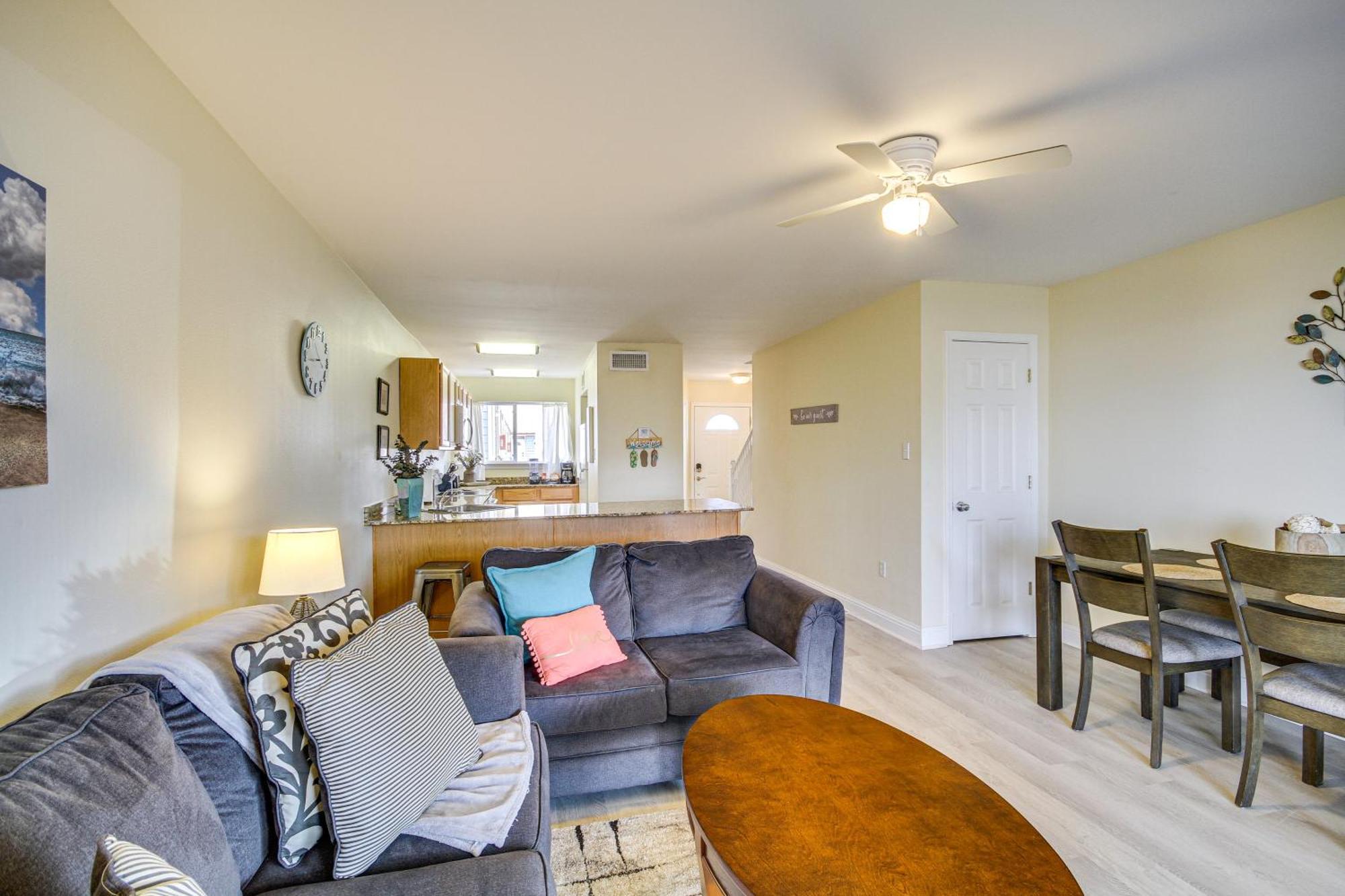 Airy Biloxi Condo With Patio Walk To Beach! Экстерьер фото