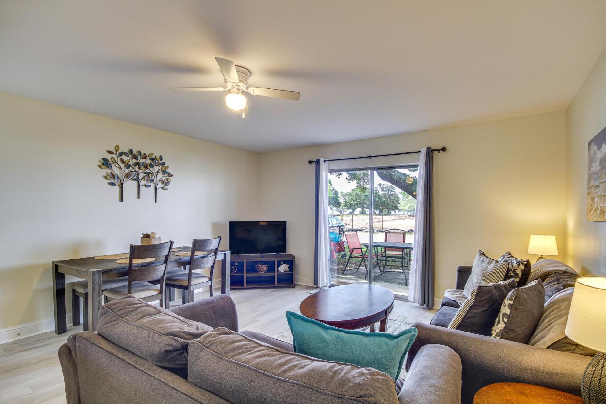Airy Biloxi Condo With Patio Walk To Beach! Экстерьер фото